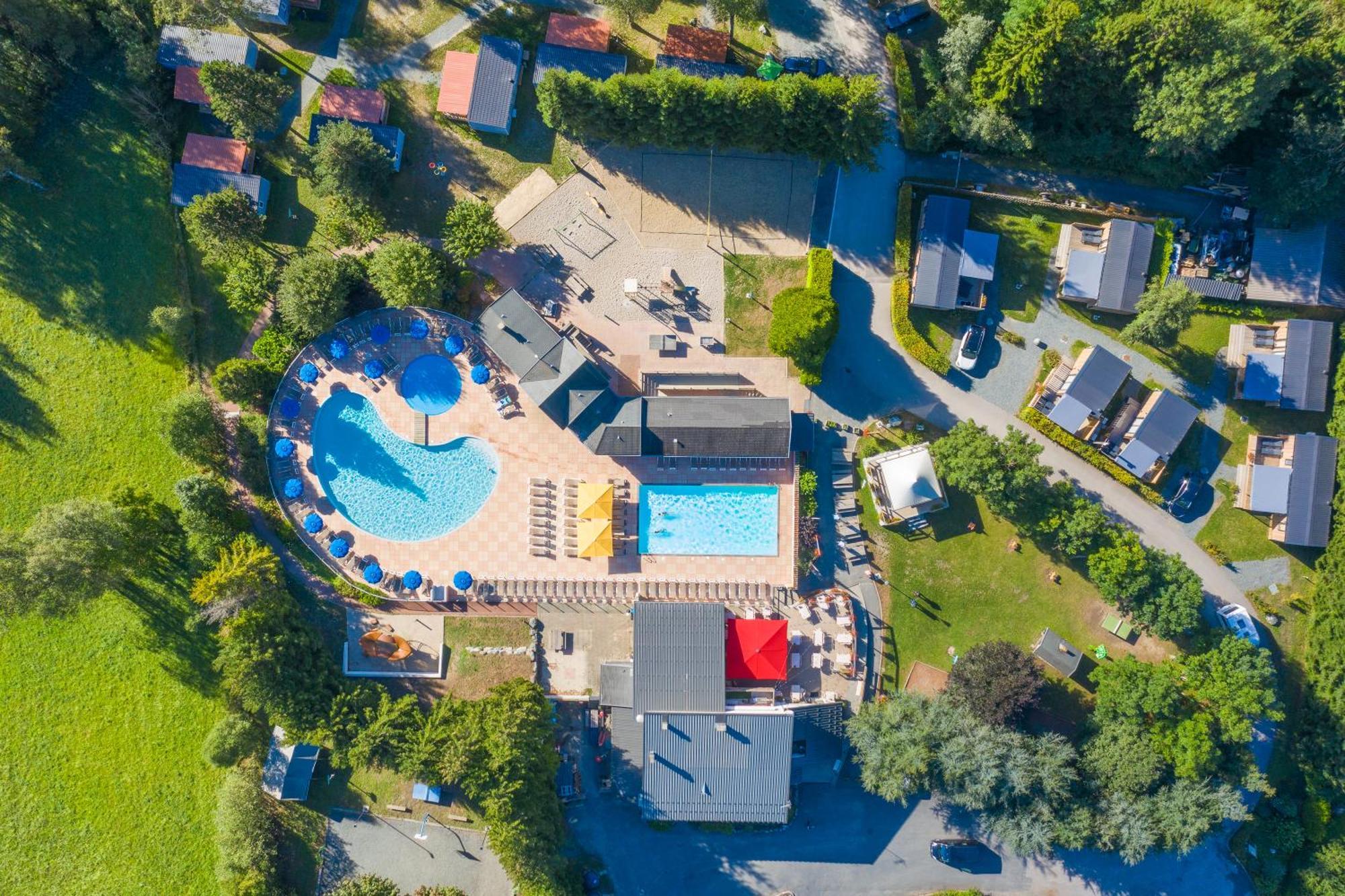 Camping Rcn Belledonne Le Bourg-dʼOisans المظهر الخارجي الصورة