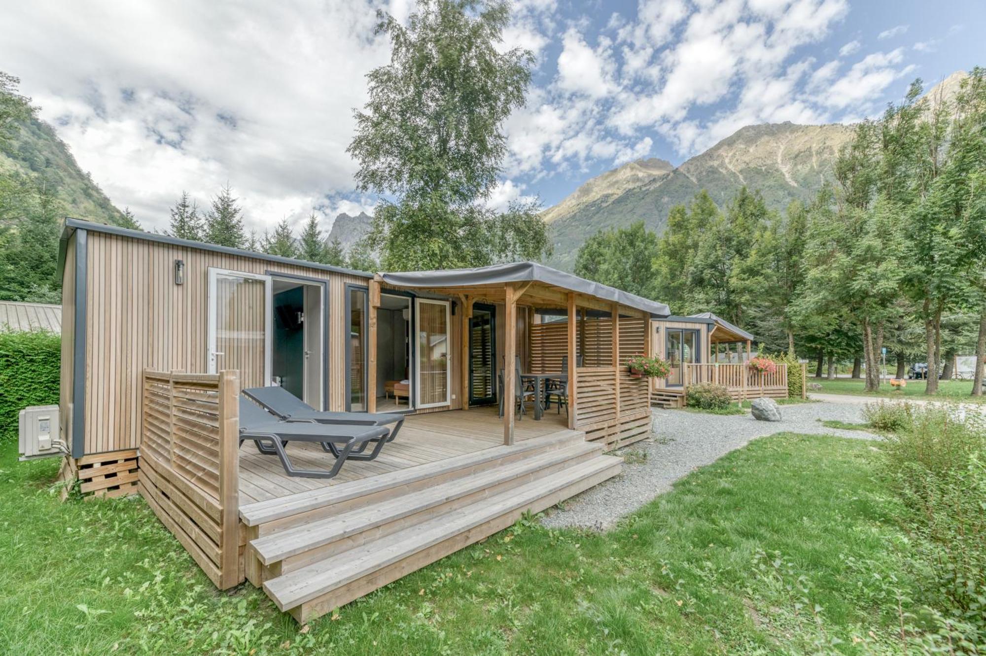 Camping Rcn Belledonne Le Bourg-dʼOisans المظهر الخارجي الصورة